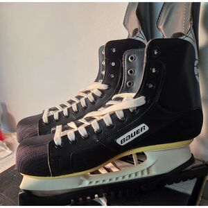 Vintage Bauer Hockey Ice Skates Black White with Box Recreational Skates 12